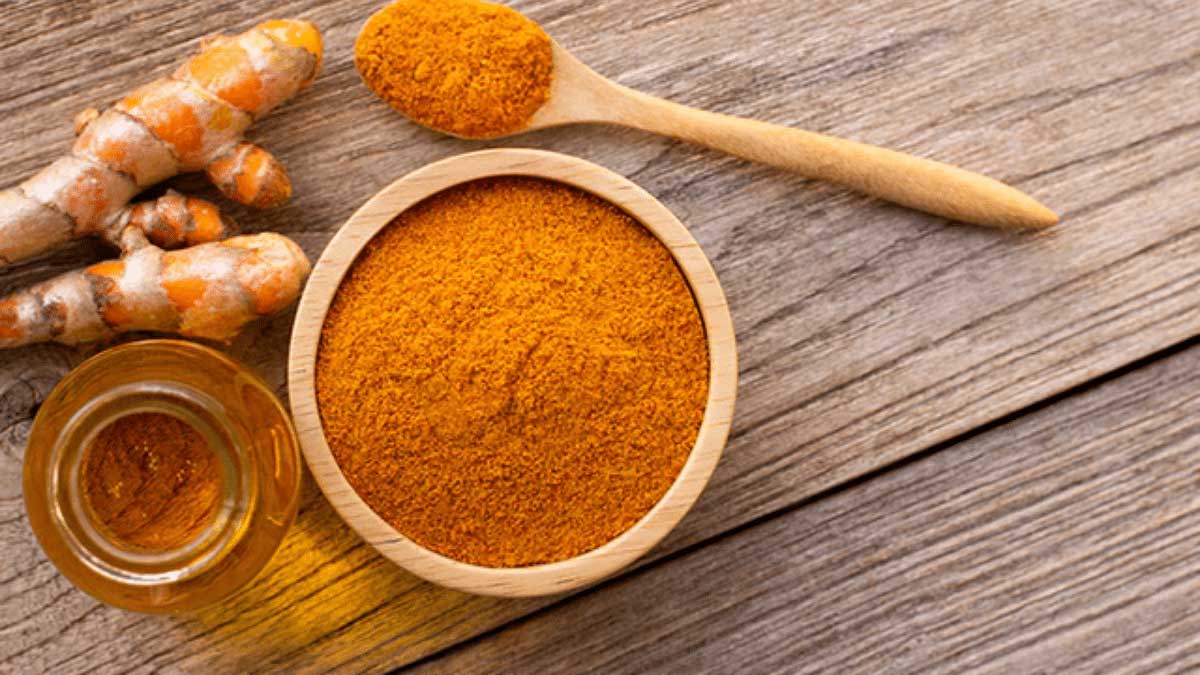 ماسک روغن نارگیل و زردچوبه